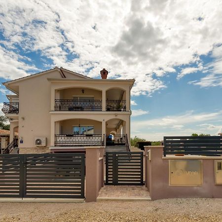 Apartments Covic Antonci  المظهر الخارجي الصورة